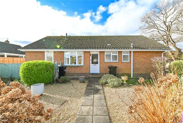 Cutler Close, New Milton, 3 Bedroom Bungalow