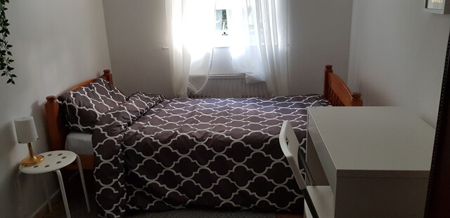 Leeds, Room For Rent