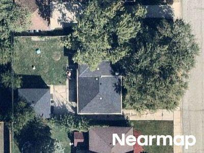 Dobson Ave, South Holland, Preforeclosure Single-family Home