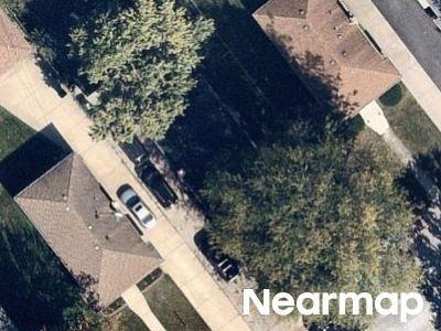 Rose Dr, South Holland, Preforeclosure Single-family Home