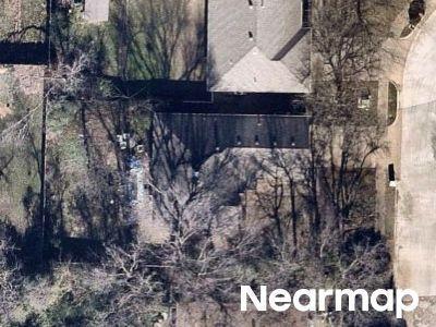 Leslie St, Denton, Preforeclosure Single-family Home