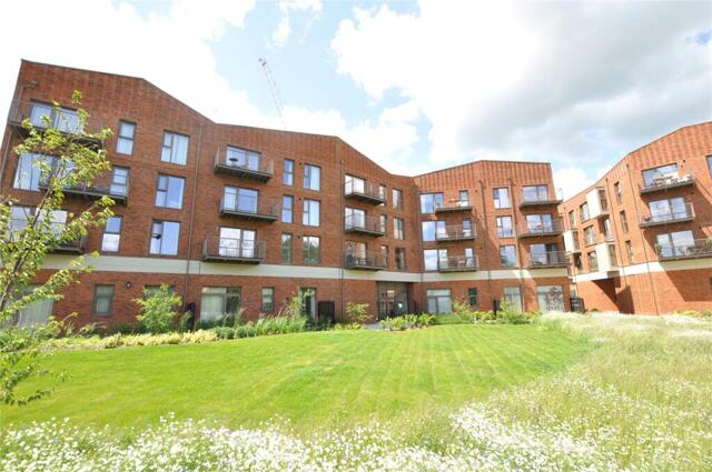 Walnut Tree Close, Guildford, 2 Bedroom Apartment