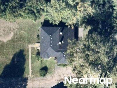 Cottonwood Rd, Northbrook, Preforeclosure Single-family Home