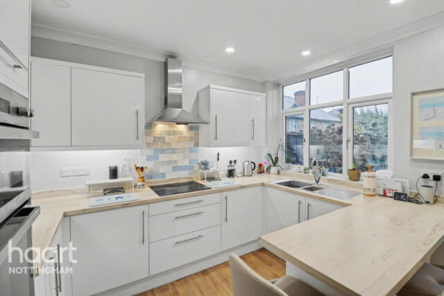 Second Avenue, Carlton, 4 Bedroom Semi-detached Second Avenue, Carlton, 4 Bedroom Semi-detached