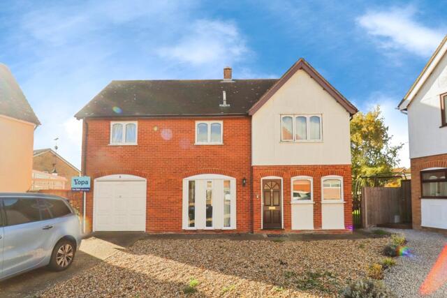 Mylford Close, Bury St. Edmunds, 4 Bedroom Detached Mylford Close, Bury St. Edmunds, 4 Bedroom Detached