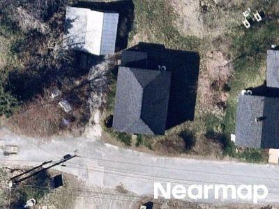 Newport Ave, Newport, Preforeclosure Single-family Home