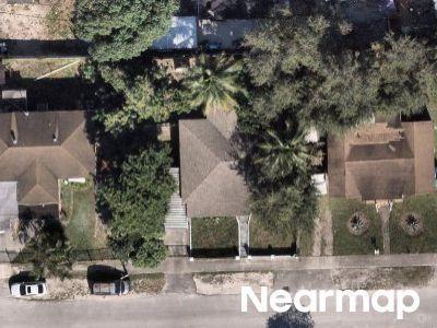 Nw Th Ter, Miami, Preforeclosure Single-family Home