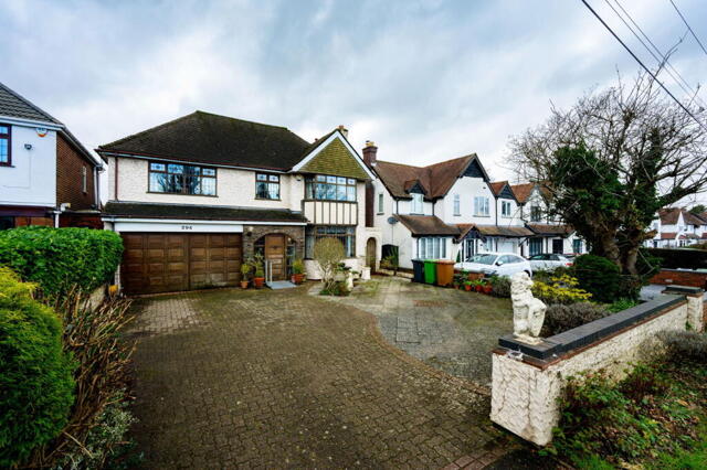 Chester Road, Streetly, 5 Bedroom Detached