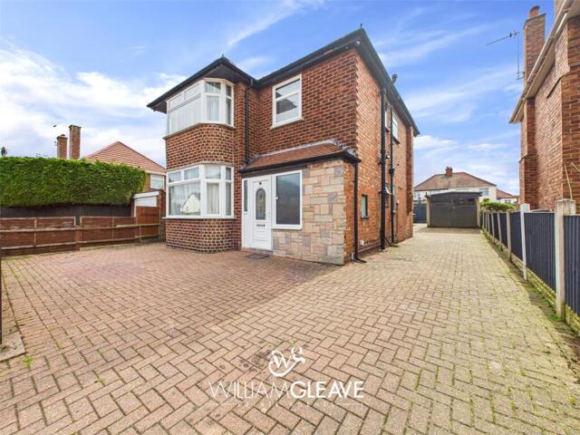 Shotton, Llewellyn Street, Deeside, 3 Bedroom Detached