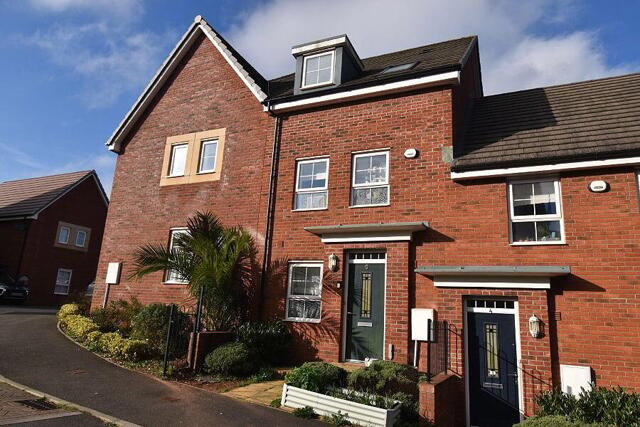 Poltimore Drive, Monkerton, 3 Bedroom Town