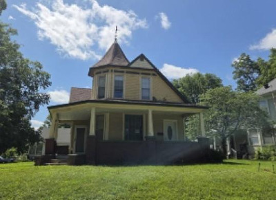 St Ave, Perry, Foreclosure Single-family Home