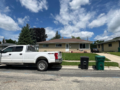 Menomonee River Pkwy, Menomonee Falls, Preforeclosure Property In