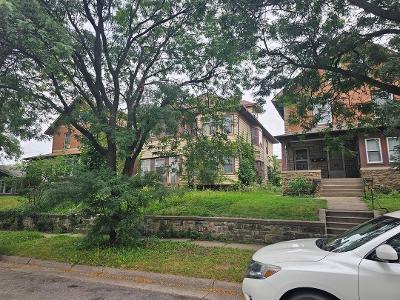 Geranium Ave E, Saint Paul, Preforeclosure Multi-family Home
