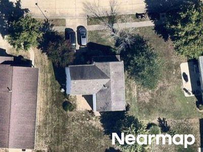 Autumn Lakes Ln, Mascoutah, Preforeclosure Single-family Home