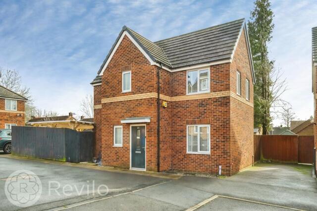 Greenhurst Crescent, Oldham, 3 Bedroom Detached Greenhurst Crescent, Oldham, 3 Bedroom Detached