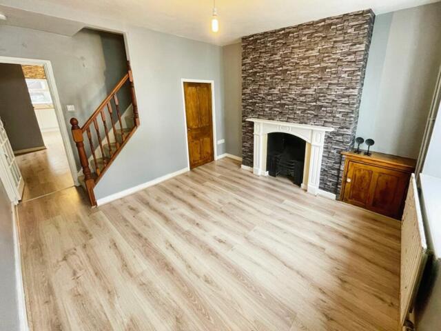 Newcastle Hill, Bridgend, 2 Bedroom Terraced