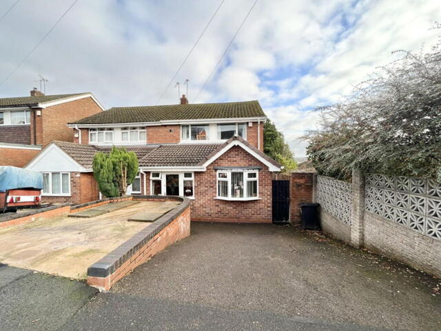 Walker Avenue, Brierley Hill, 3 Bedroom Semi-detached