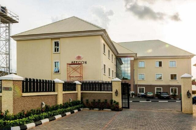 Plot  Water Front Drive, Setraco, Gwarinpa, Abuja, Sefcon Suites &