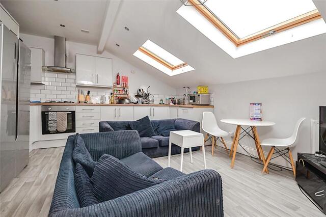 Southfield Road, Middlesbrough, 12 Bedroom End