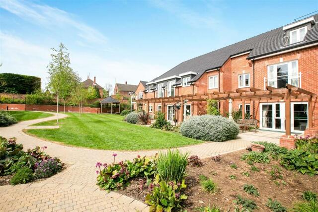 Park House, Old Park Road, 1 Bedroom Apartment