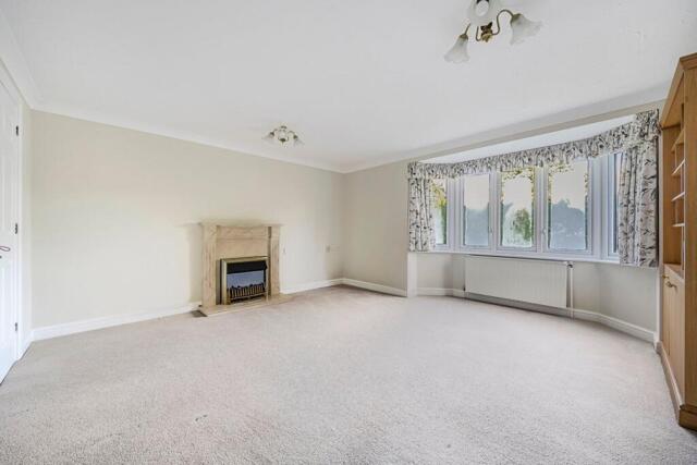 Four Oaks Road, Sutton Coldfield, 2 Bedroom Retirement
