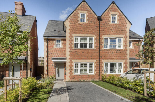 Jack Straws Lane, Headington, 4 Bedroom Semi-detached