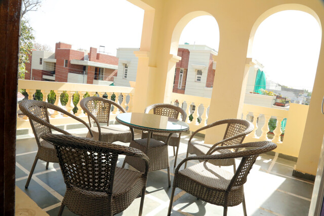 Sahibzada Ajit Singh Nagar, Room For Rent