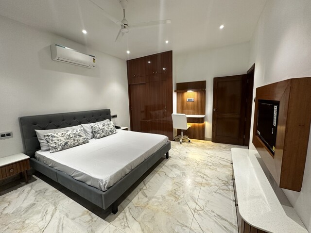 Sahibzada Ajit Singh Nagar, Room For Rent