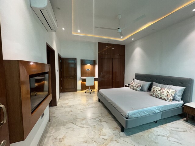 Sahibzada Ajit Singh Nagar, Room For Rent