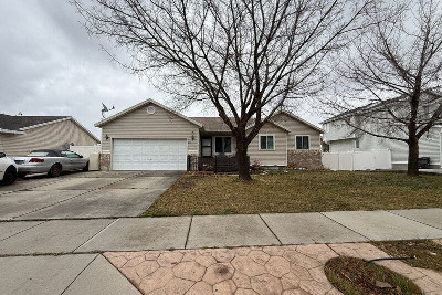 S Mountain Aura Dr, West Jordan, Preforeclosure Single-family Home