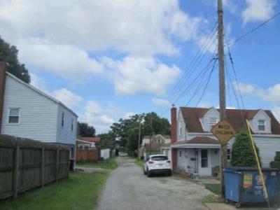 Highland Ave, Latrobe, Foreclosure Single-family Home