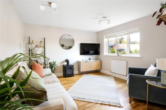 Kings Worthy, Willow End, Winchester, 3 Bedroom Detached