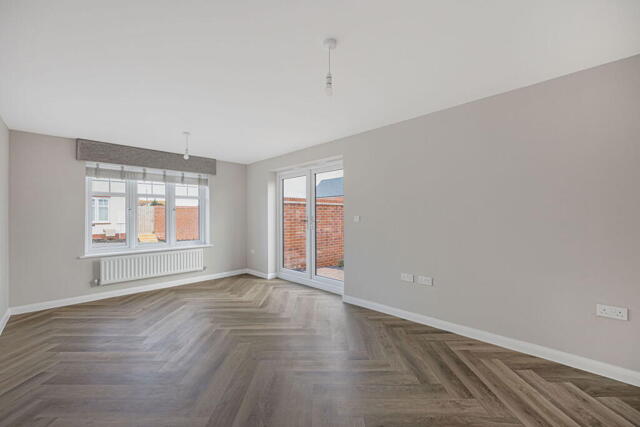 Meadow Brown Road, Gloucester, 3 Bedroom Semi-detached