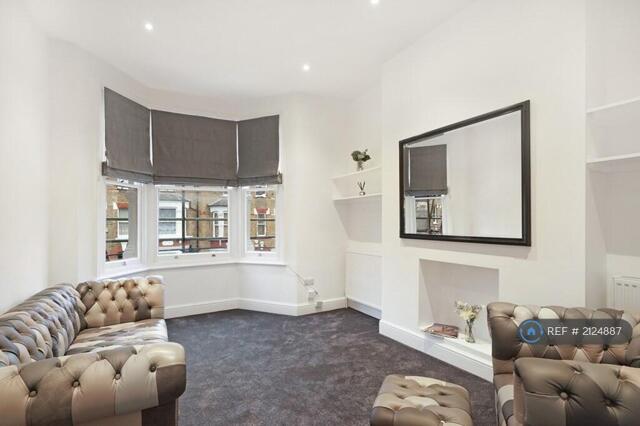 Monnery Road, London, 1 Bedroom Flat Monnery Road, London, 1 Bedroom Flat