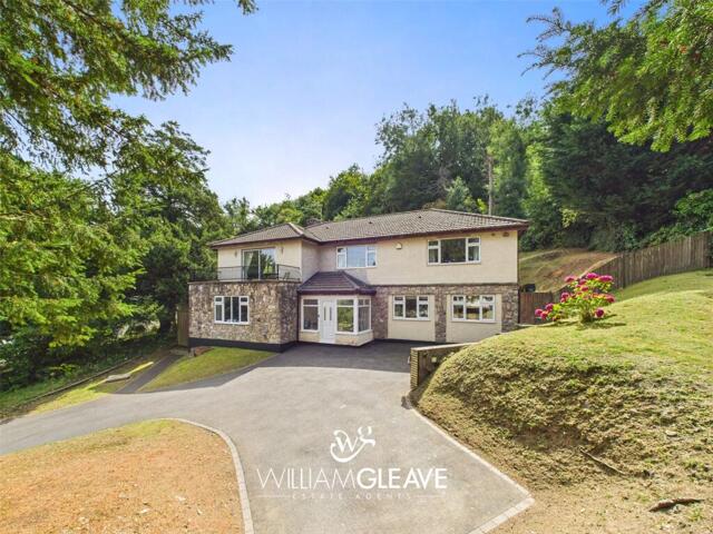 Carmel Road, Holywell, 5 Bedroom Detached
