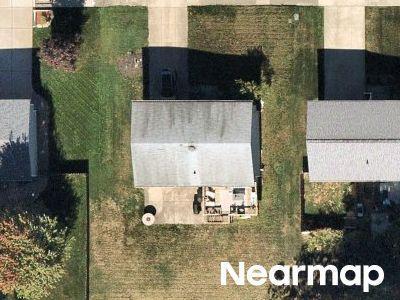 Munich Dr, Cleveland, Preforeclosure Single-family Home