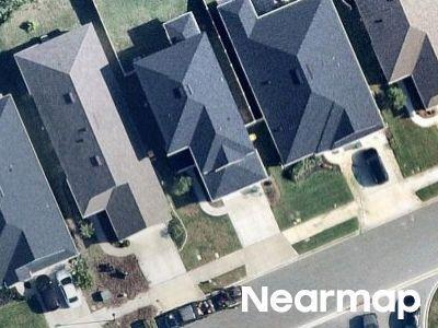 Brookwater Dr, Jacksonville, Preforeclosure Single-family Home