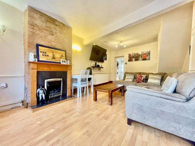 Milton Road, Belvedere, 2 Bedroom Terraced