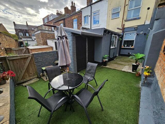 Hoxton Road, Scarborough, 2 Bedroom Terraced