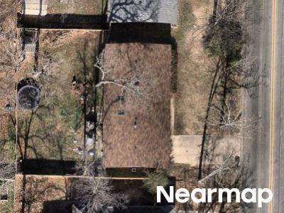 S Th St, Rogers, Preforeclosure Single-family Home