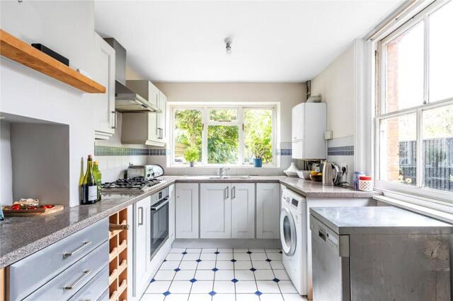 Cornfield Road, Reigate, 4 Bedroom Semi-detached