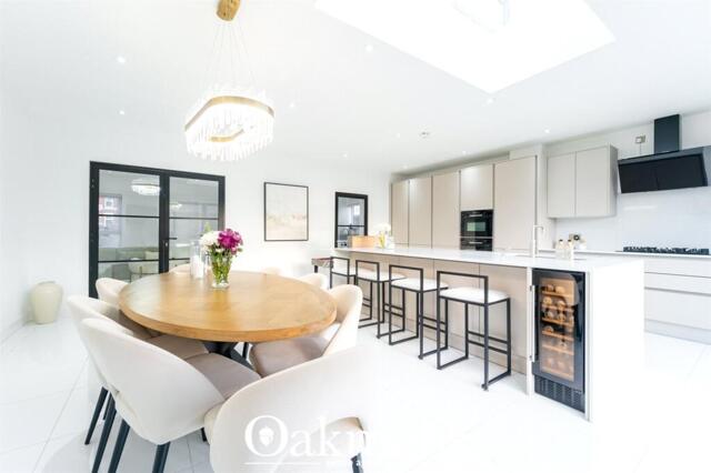 Ida Road, Walsall, 5 Bedroom Semi-detached