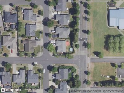 Calistoga Ct, Eugene, Preforeclosure Single-family Home