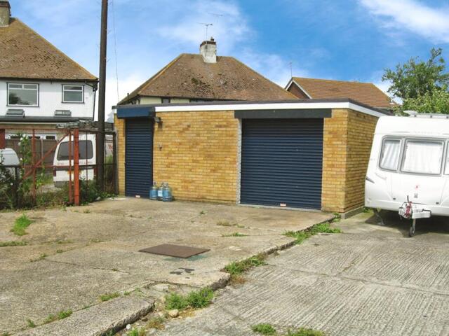 Brook Close, Rochford, Warehouse To Lease