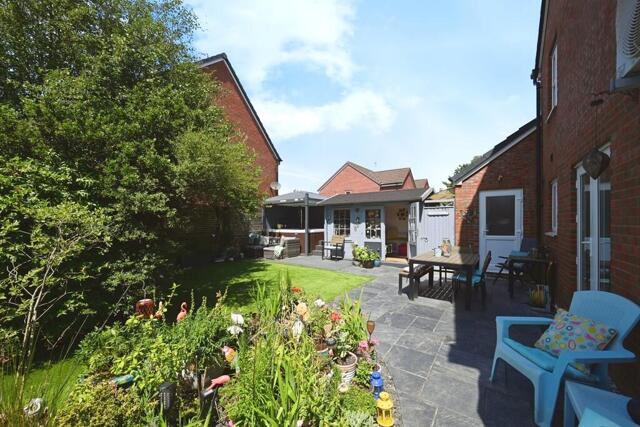 Sheepcote Drive, Long Lawford, 5 Bedroom Detached