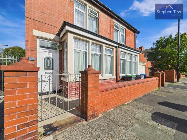 Ripon Road, Blackpool, 2 Bedroom Semi-detached