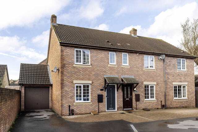 Pastures Avenue, St. Georges, 2 Bedroom Semi-detached