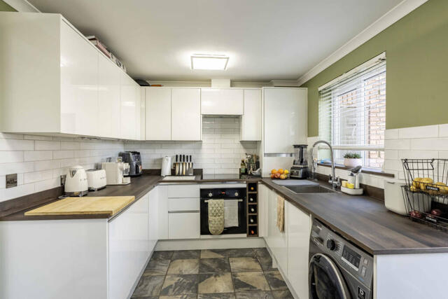 Pastures Avenue, St. Georges, 2 Bedroom Semi-detached