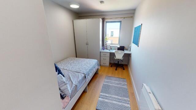 Chatham Place, Liverpool, 1 Bedroom Flat