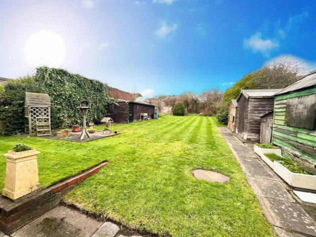 Queen Street, Pensnett, 5 Bedroom Detached